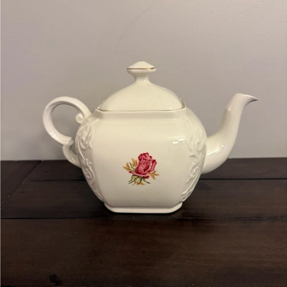 Wood & Sons Alpine White Ironstone Teapot Pink Rose – England - Picture 4 of 7